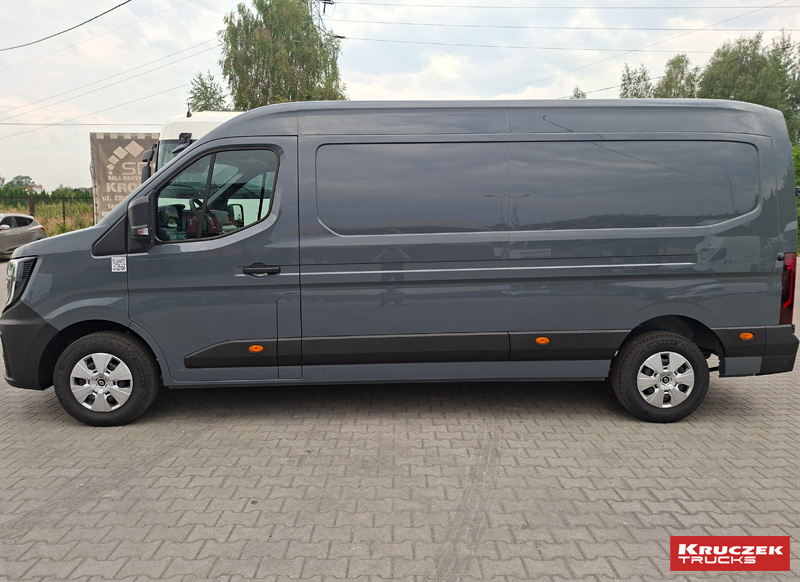 wypożyczalnia busów renault master