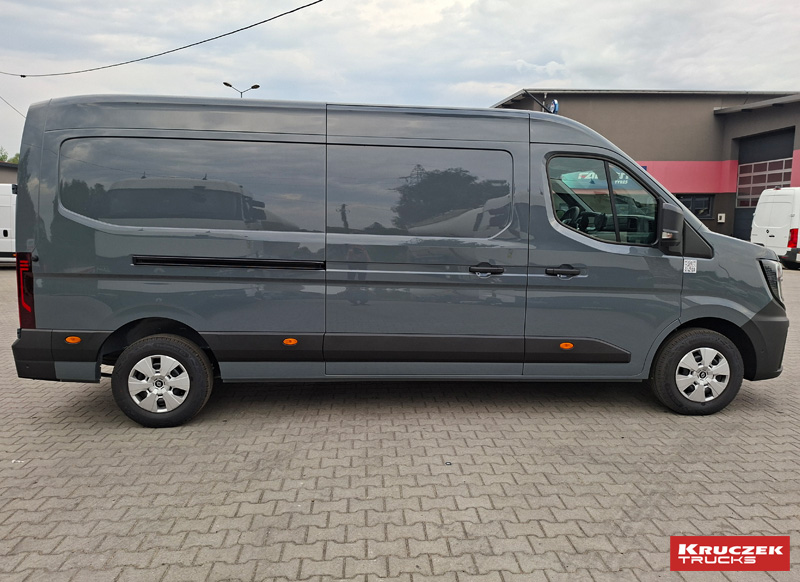 wypożyczalnia busów renault master