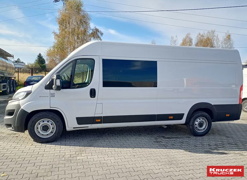 wypożyczalnia busów fiat ducato brygadówka