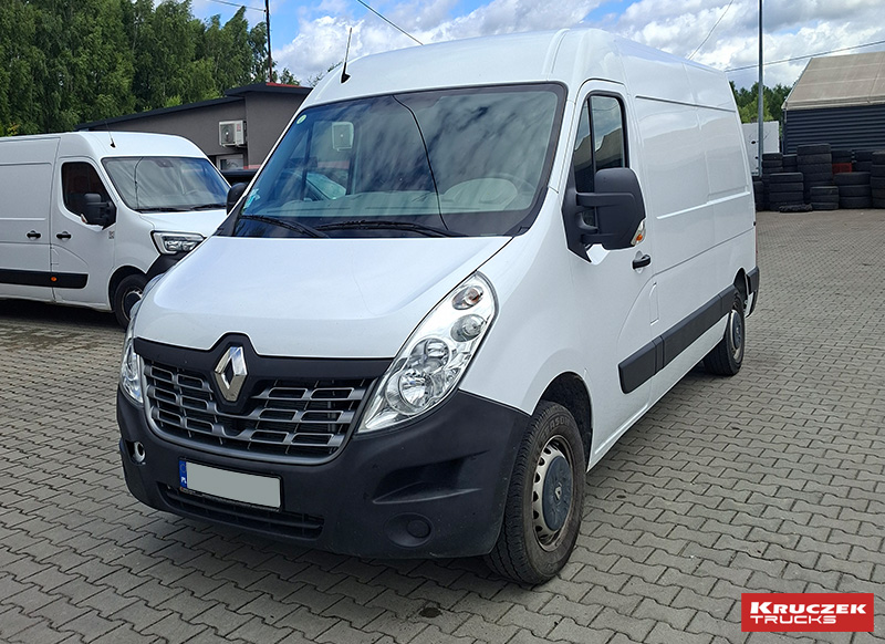wypożyczalnia busów renault master