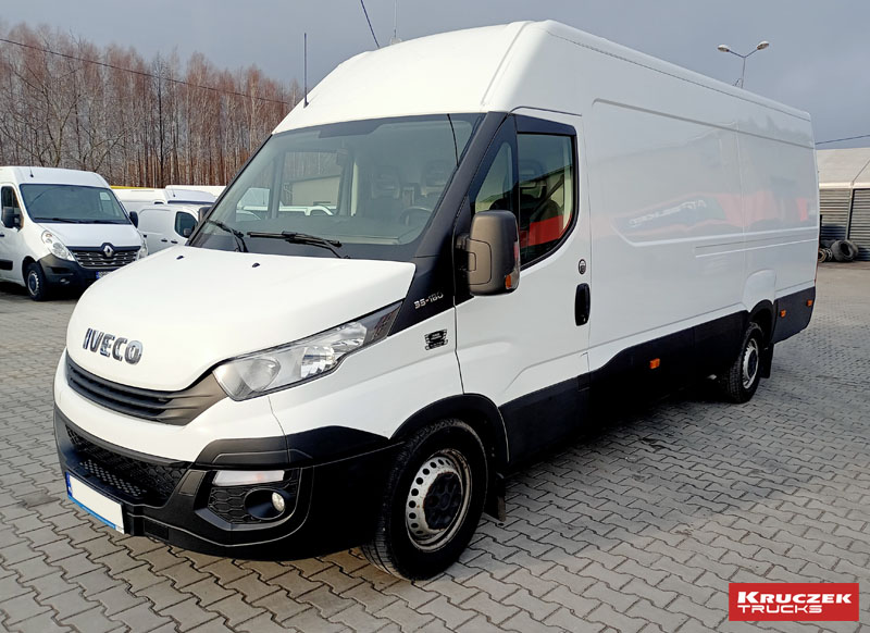 wypożyczalnia busów iveco daily